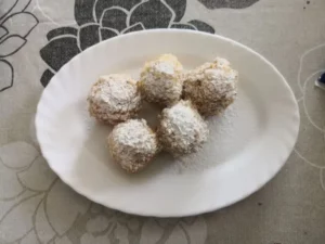 Szilvás gombóc rétesliszttel recept