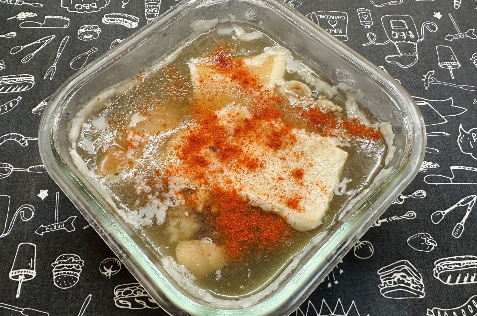 Egyszerű hagyományos kocsonya